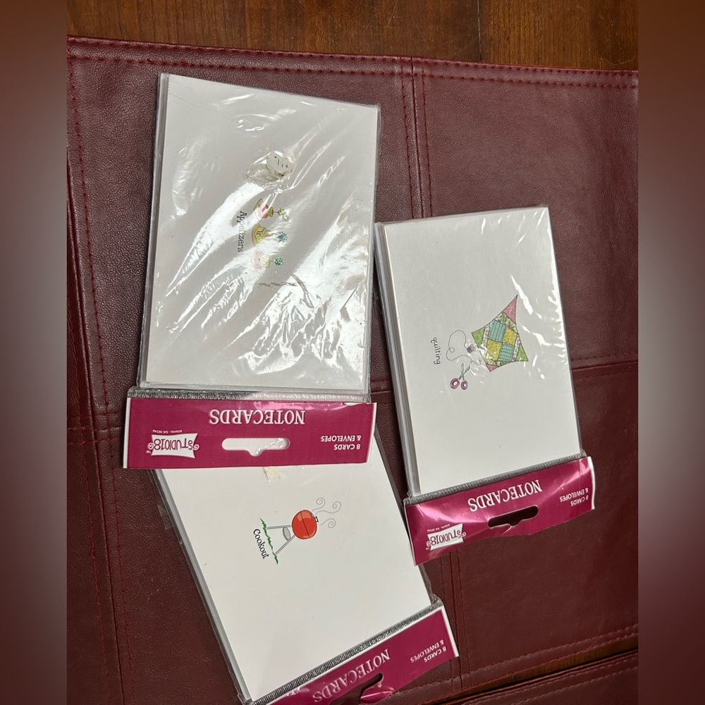 3 sealed packs of 8 inside-blank notecard Stylized Notecards w Envelopes.